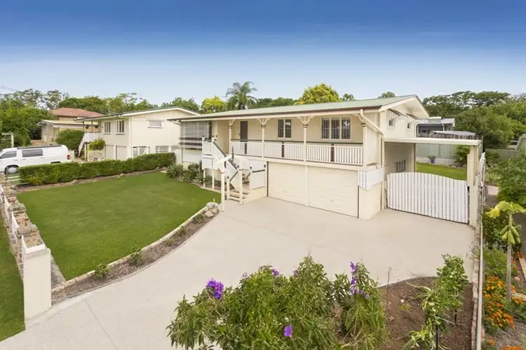22 Lindale Street, Chermside West QLD 4032