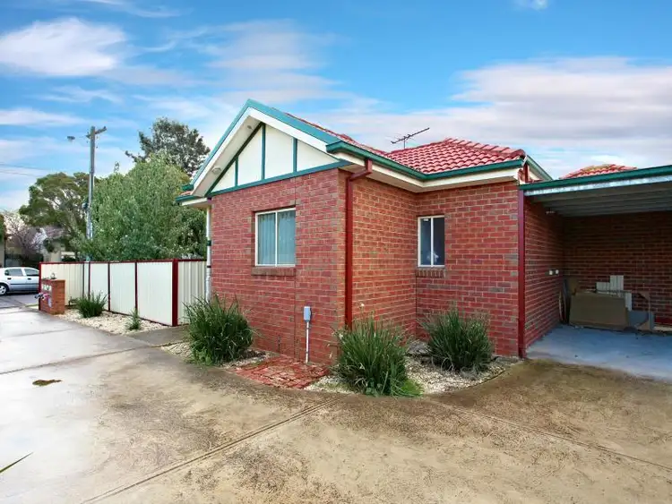 Main view of Homely unit listing, 1/1 Mattea Court, Reservoir VIC 3073
