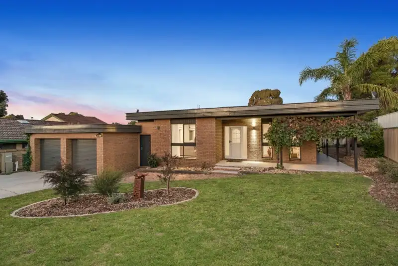 Main view of Homely house listing, 15 Nabilla Crescent, Strathdale VIC 3550