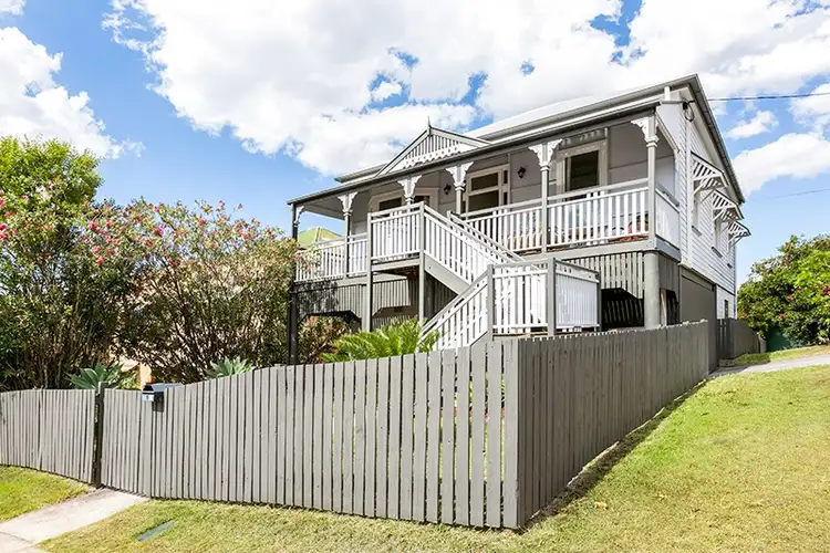 1 Lindon Street, Dutton Park QLD 4102