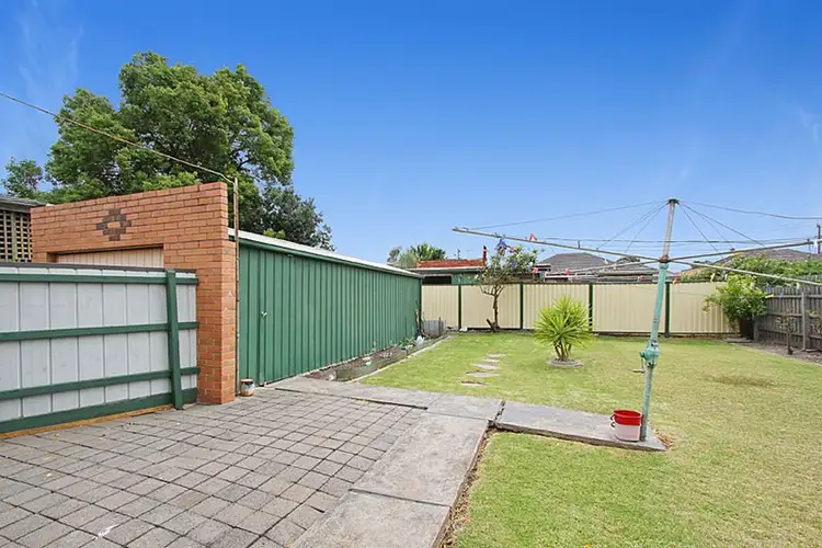 Fifth view of Homely house listing, 17 Lansell Court, Thomastown VIC 3074
