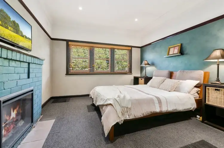 Sixth view of Homely house listing, 15 Sunset Point Drive, Mittagong NSW 2575