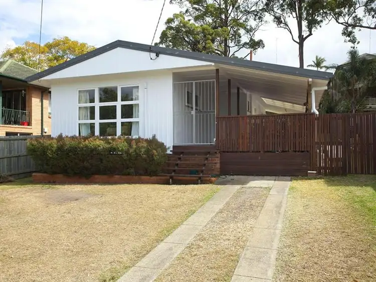 15 Curfew Street, Upper Mount Gravatt QLD 4122