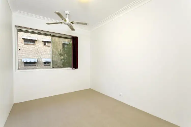 Seventh view of Homely unit listing, 4/16 Kitchener Street, Coorparoo QLD 4151
