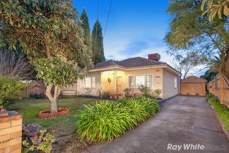 10 Zinnia Street, Reservoir VIC 3073