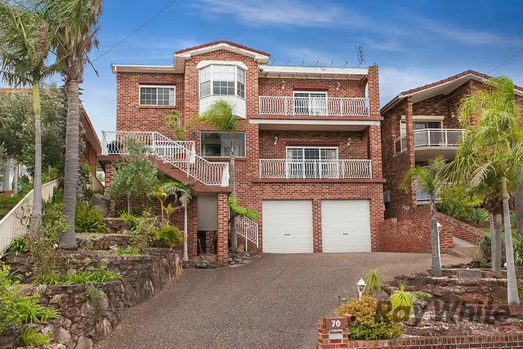 70 Hassan Street, Lake Heights NSW 2502