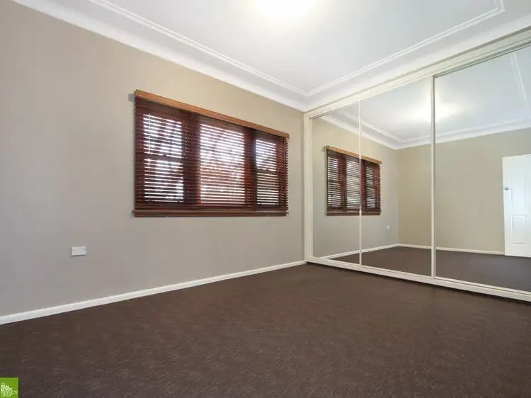 Fifth view of Homely villa listing, 1/8 Grey Street, Keiraville NSW 2500