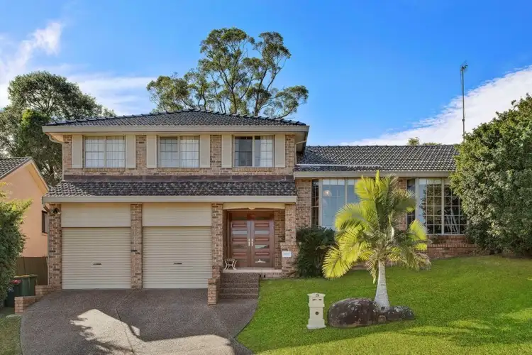 19 Stornaway Crescent, Berkeley Vale NSW 2261