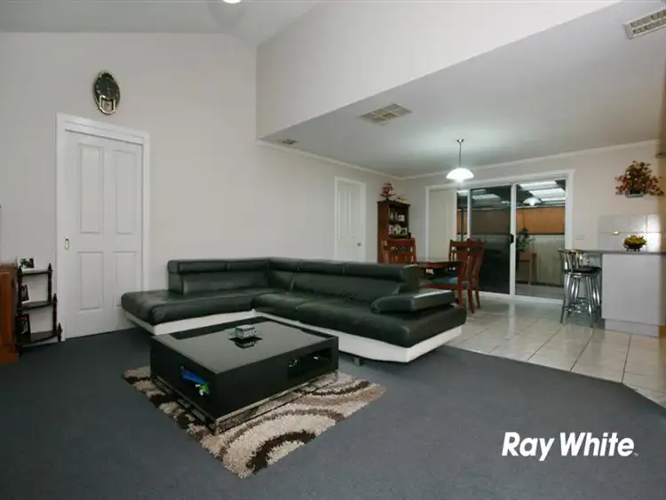 Fifth view of Homely unit listing, 2/52 St James Avenue, Springvale VIC 3171