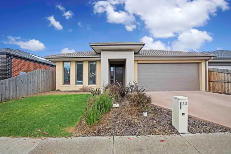 33 Oriondo Way, Marshall VIC 3216