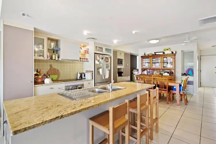 Second view of Homely unit listing, 25/1 Grenada Way, Parrearra QLD 4575