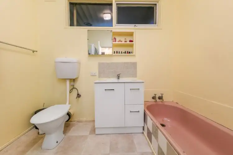 Sixth view of Homely house listing, 42 Fairway Street, Frankston VIC 3199