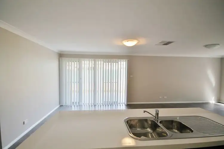 Fifth view of Homely house listing, 8 Molloy Place, Young NSW 2594