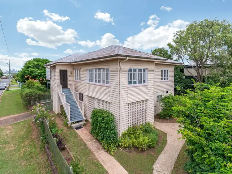 30 Highcrest Avenue, Wavell Heights QLD 4012