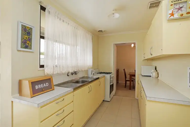 Seventh view of Homely house listing, 1 Bartlett Court, Corio VIC 3214