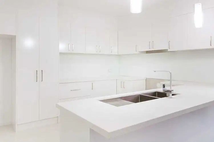 Second view of Homely house listing, 29 Viewmont Avenue, Craigieburn VIC 3064