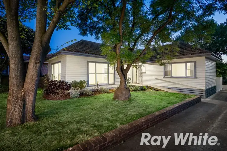 1/4 Leith Road, Macleod VIC 3085