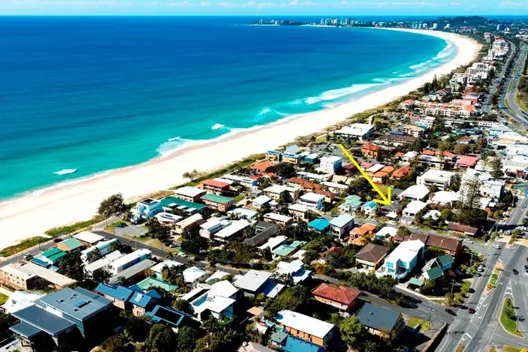 8 Elizabeth Street, Tugun QLD 4224