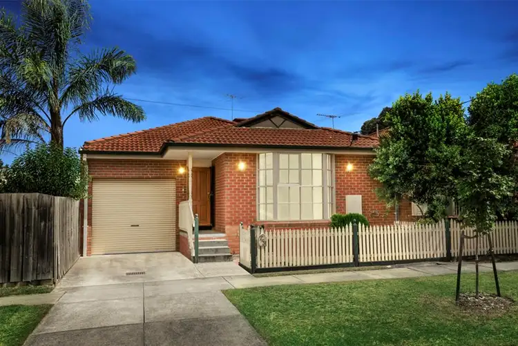 2/31 Darling Street, Hughesdale VIC 3166