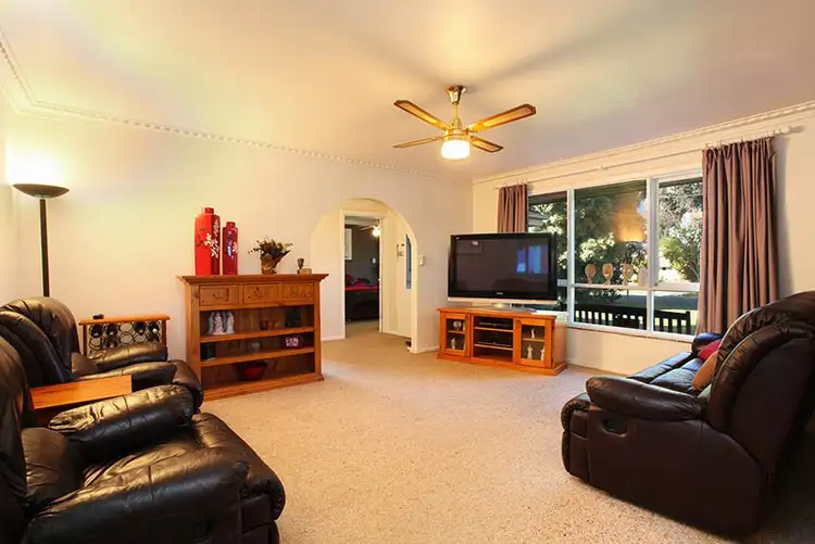 Fourth view of Homely house listing, 10 Canterbury Court, Bayswater North VIC 3153