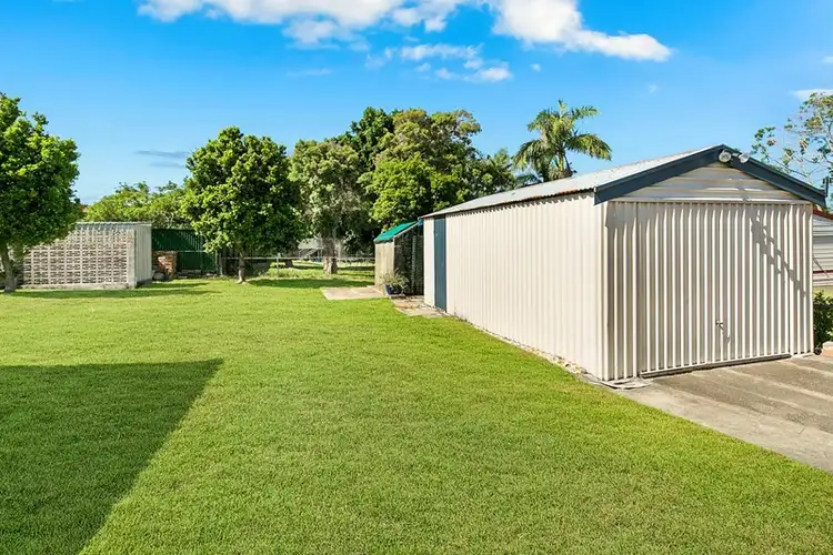 Sixth view of Homely house listing, 10 Hellyer Street, Wynnum West QLD 4178