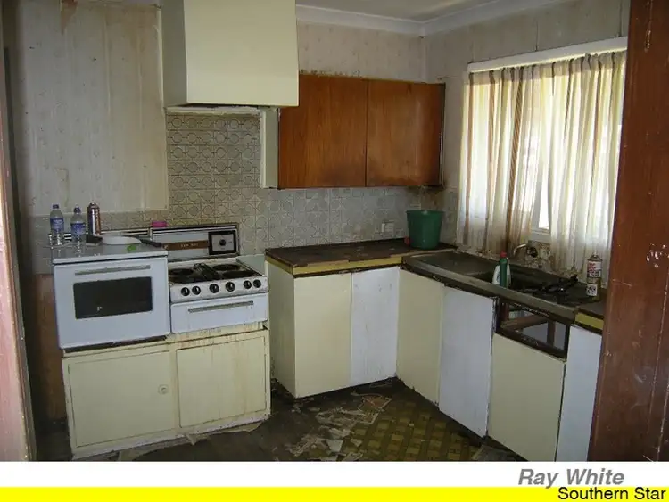 Sixth view of Homely house listing, 2 Kyogle Place, Armadale WA 6112