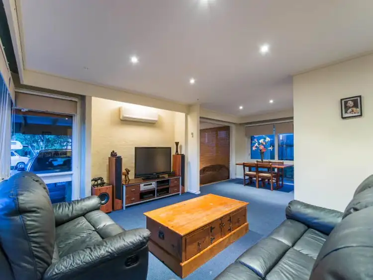 Fifth view of Homely house listing, 4 Zara Court, Frankston VIC 3199
