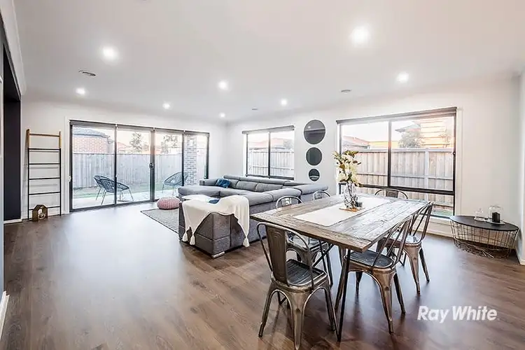 Seventh view of Homely house listing, 2 Corymbia Lane, Cranbourne West VIC 3977