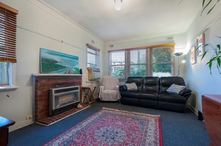 Second view of Homely house listing, 33 Gordon Grove, Preston VIC 3072