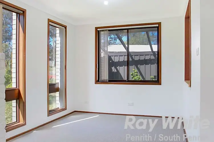 Sixth view of Homely house listing, 8 Pavey Place, Cranebrook NSW 2749