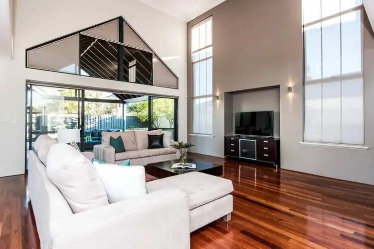 Sixth view of Homely house listing, 10 Noalimba Crescent, Bateman WA 6150