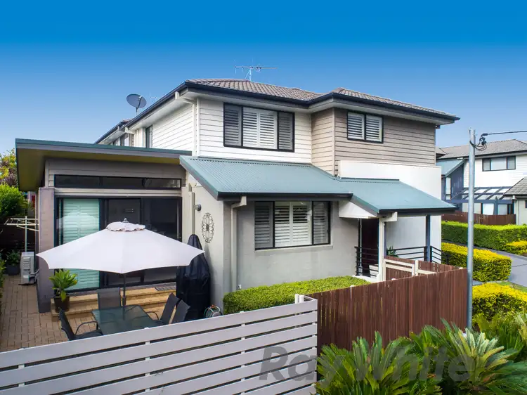 Main view of Homely townhouse listing, 1/180 Kahibah Road, Charlestown NSW 2290