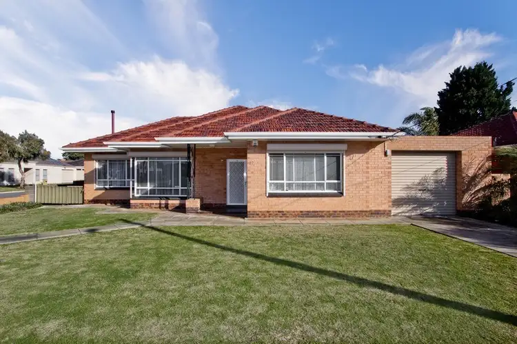 27 Leven Avenue, Seaton SA 5023