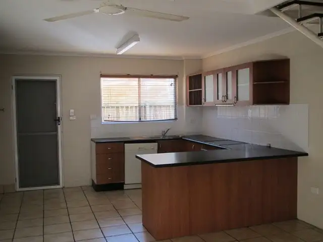 Second view of Homely unit listing, 4/18 Peerless Avenue, Mermaid Beach QLD 4218
