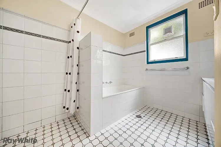 Fifth view of Homely apartment listing, 3/720 Pacific Highway, Gordon NSW 2072