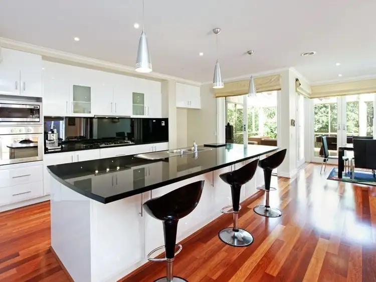 Third view of Homely house listing, 5 Cahill Court, Highton VIC 3216