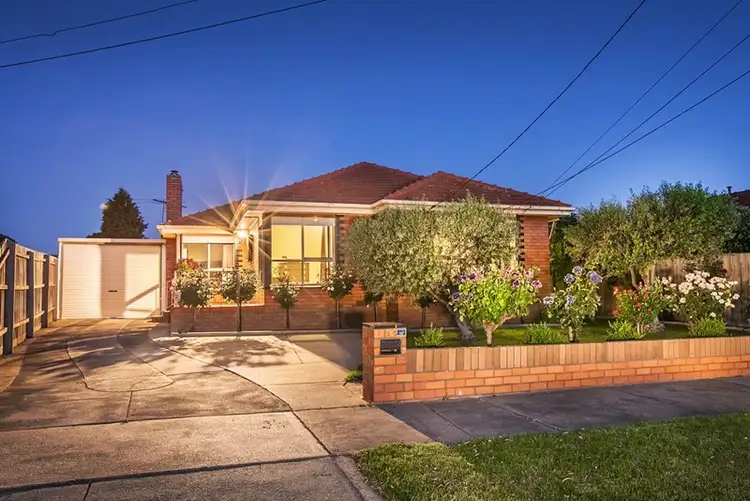 42 Tracey Street, Reservoir VIC 3073