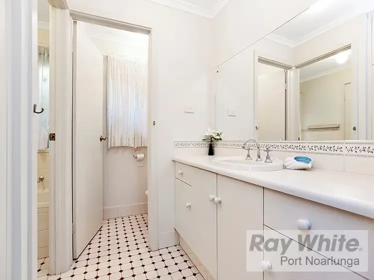 Seventh view of Homely house listing, 4 Peppermint Grove, Noarlunga Downs SA 5168