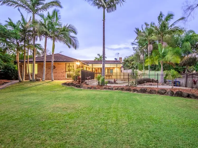 62 Merridown Drive, Merrimac QLD 4226