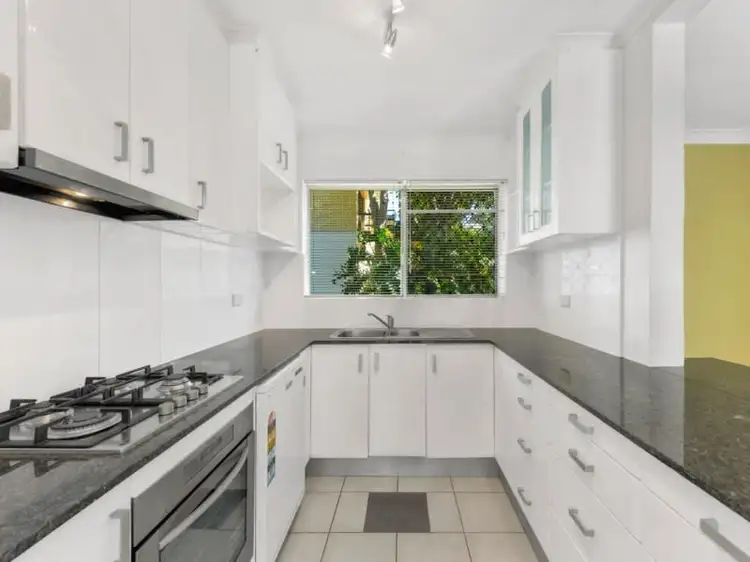 Third view of Homely apartment listing, 4/16 Riverton Street, Clayfield QLD 4011