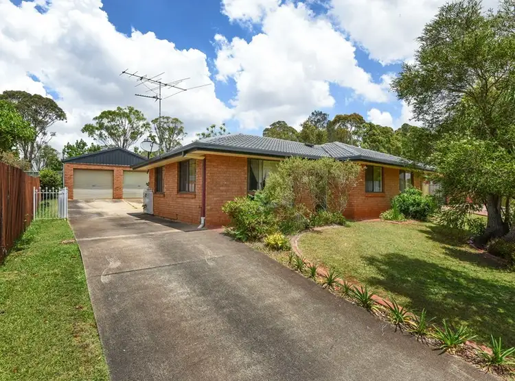 8 Champagne Crescent, Wilsonton Heights QLD 4350