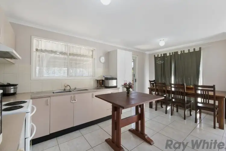 Fifth view of Homely house listing, 2 Alexandra Court, Deception Bay QLD 4508