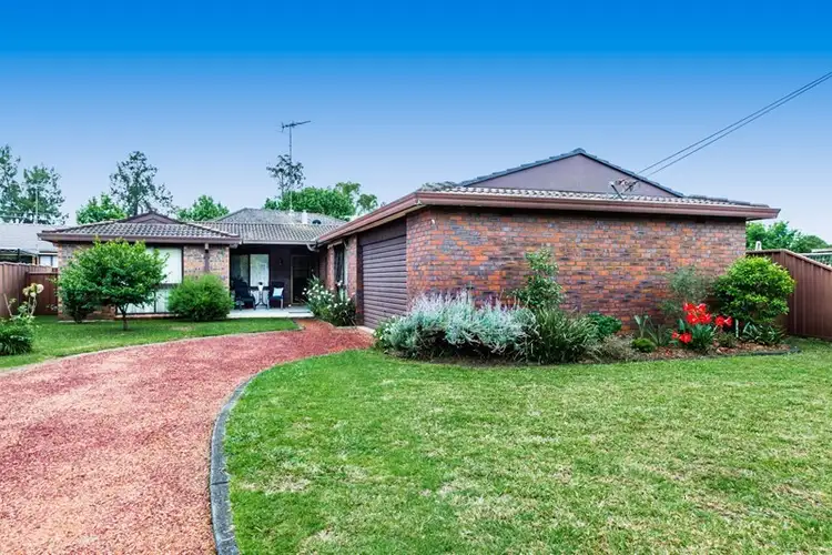 39 Hughes Avenue, Richmond NSW 2753