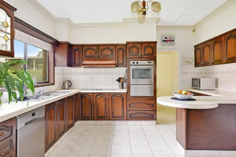 Third view of Homely house listing, 33 Haywood Close, Wetherill Park NSW 2164