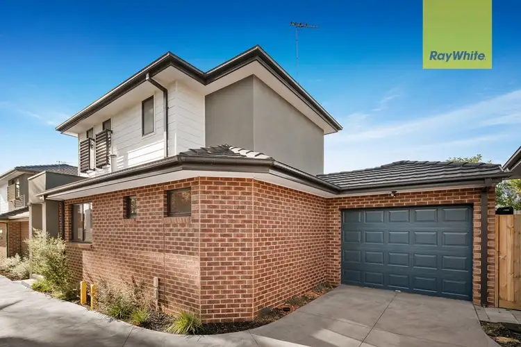Main view of Homely townhouse listing, 2/24 Manuka Drive, Ferntree Gully VIC 3156
