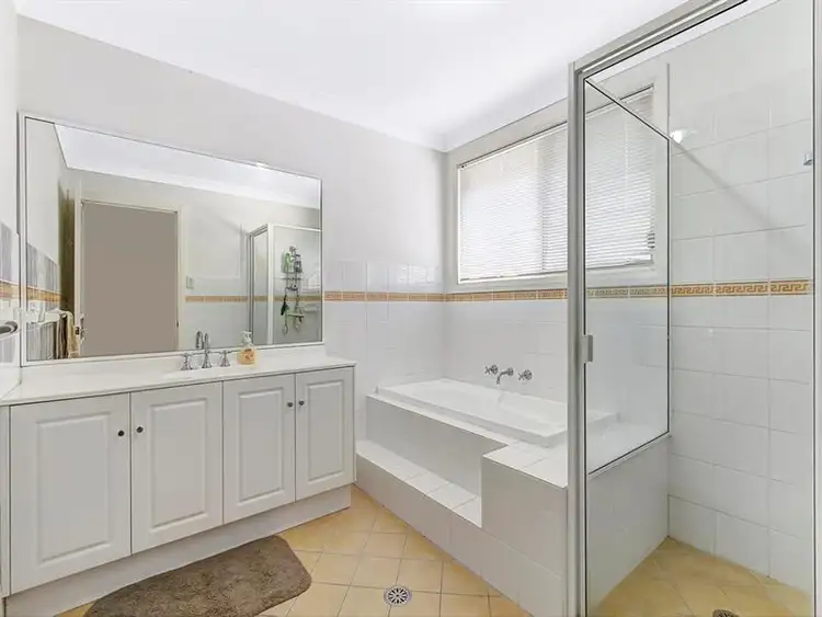 Fifth view of Homely house listing, 5 Highfield Place, Beaumont Hills NSW 2155
