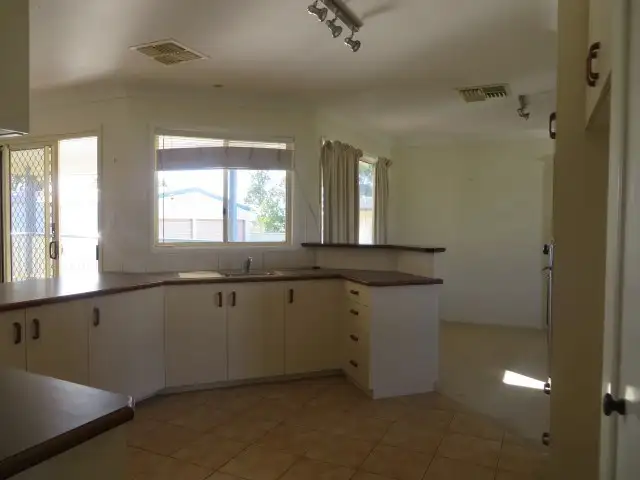 Fourth view of Homely house listing, 7 Karalee Court, Roma QLD 4455