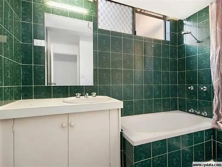 Seventh view of Homely unit listing, 3/186 Lake Street, Cairns North QLD 4870