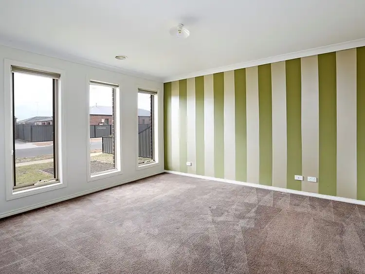 Second view of Homely house listing, 5 Benetti Drive, Lara VIC 3212