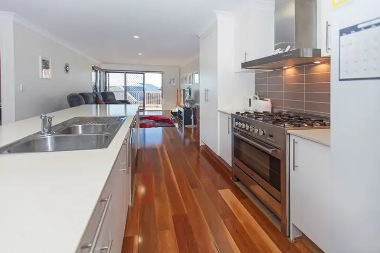 12 Kinglake Avenue, Springfield Lakes QLD 4300